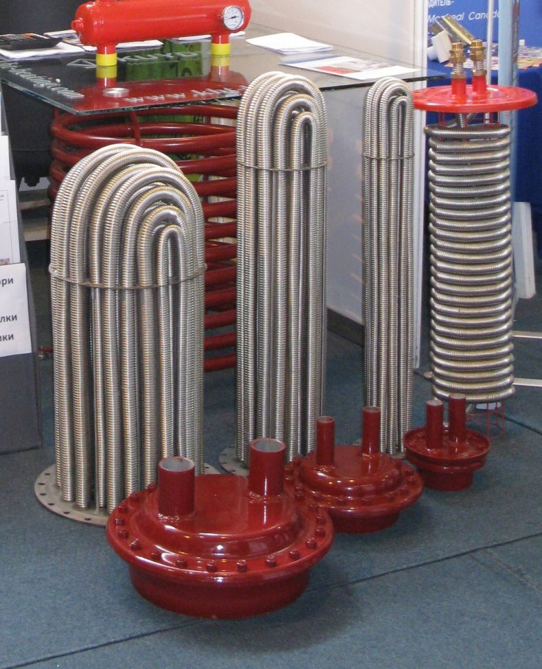 Гофрированная труба из нержавеющей стали или пластика: варианты использования, разновидности размеров и диаметров по ГОСТу